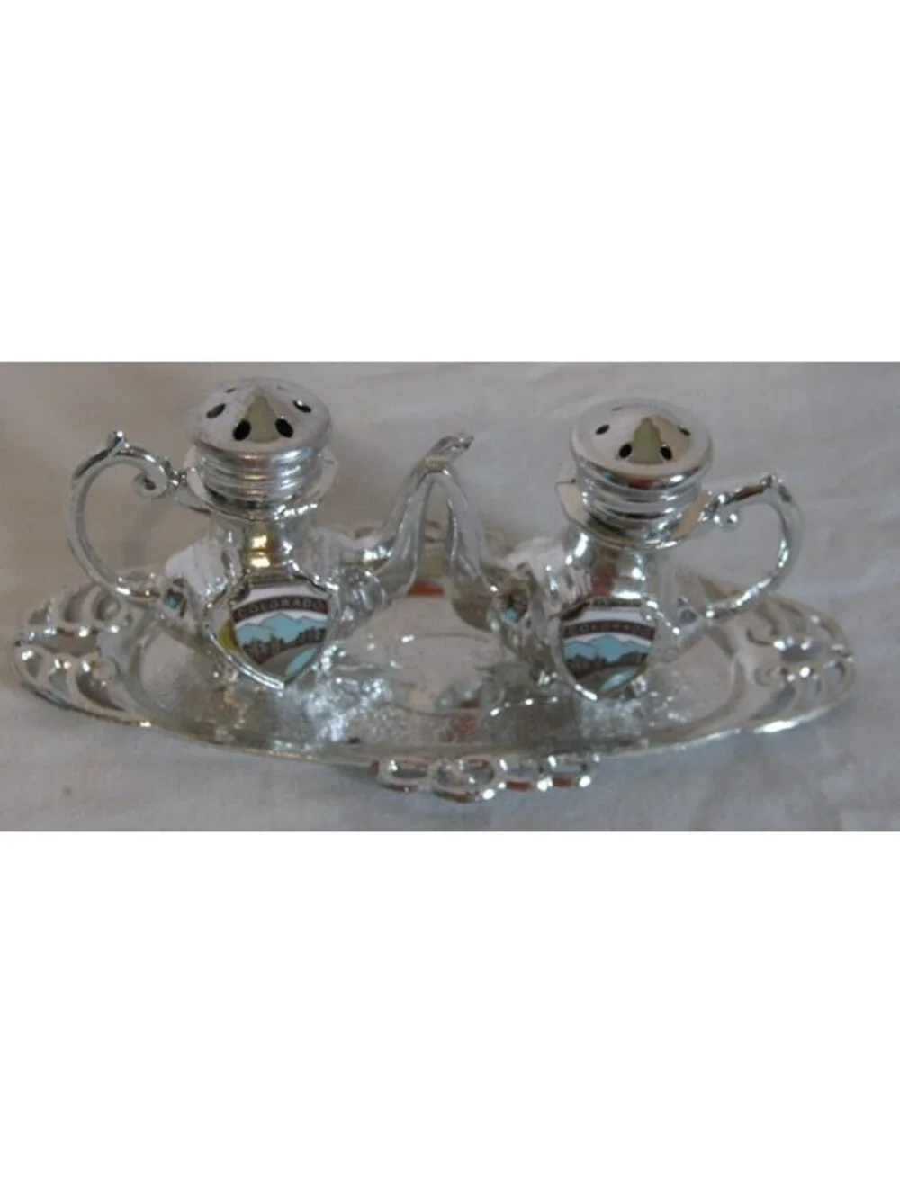 Vintage Mini Tea Pot Salt + Pepper Shaker Set w/ Tray  * Colorado Souvenir *RARE